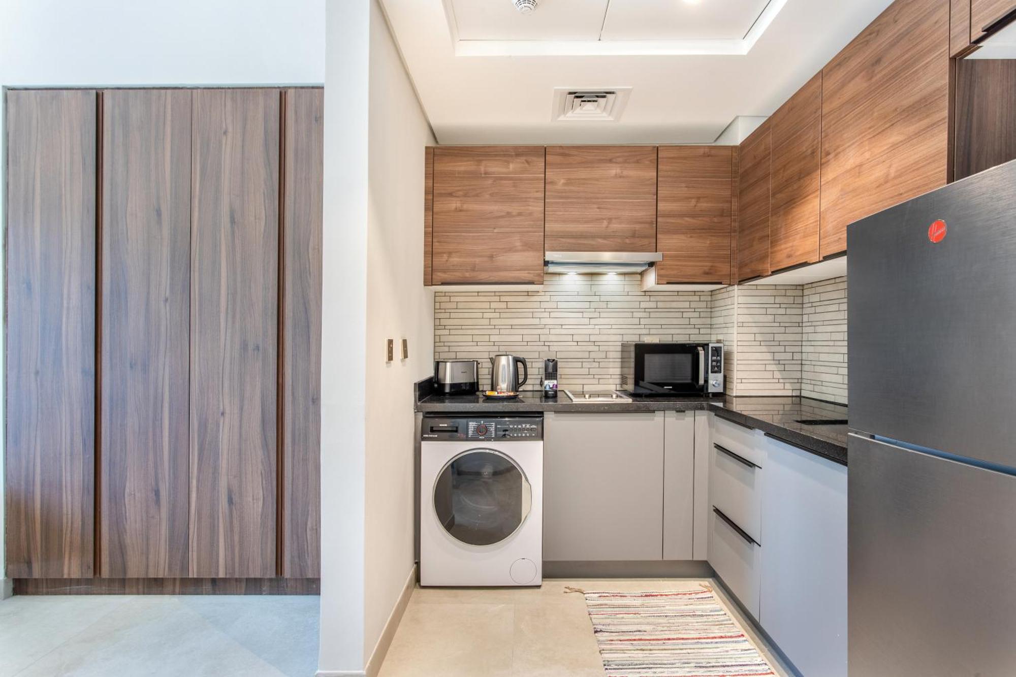 Apartment In Jvc 0107, *