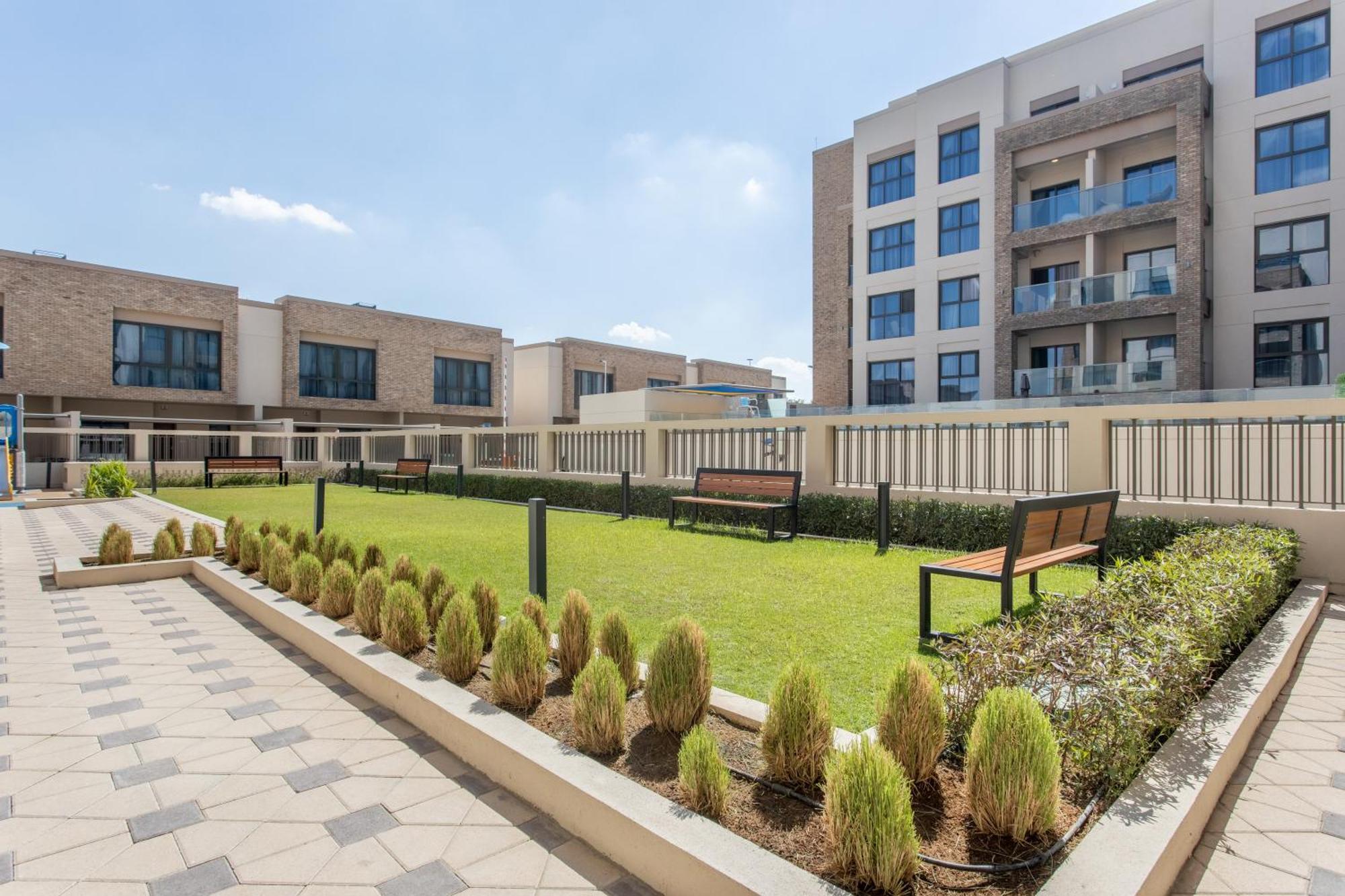 Apartment In Jvc 0107, Dubai